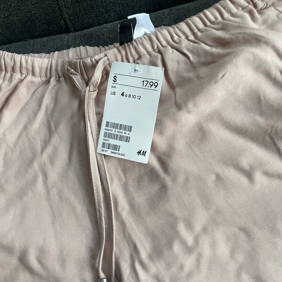 Pink pants - Picture 3 of 3